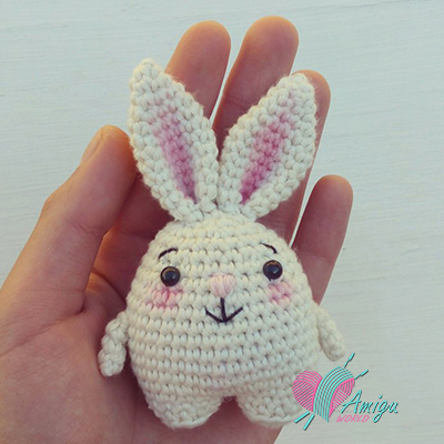 Bunny amigurumi crochet pattern