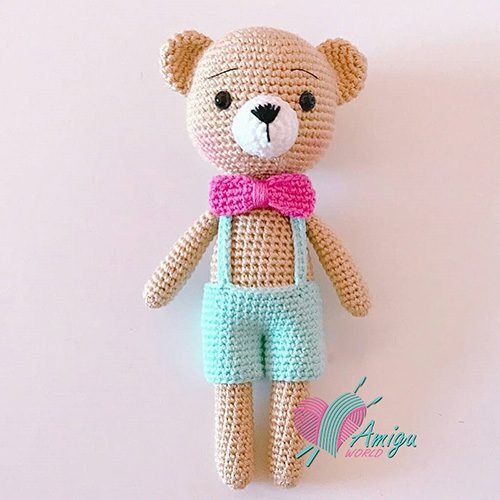 Little Teddy Bear amigurumi free crochet pattern