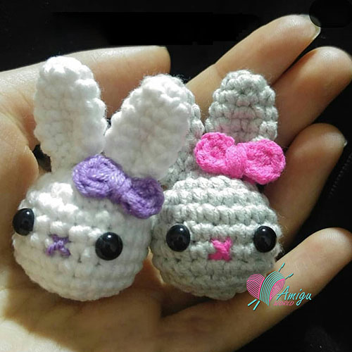 Little rabbit keychain amigurumi crochet pattern