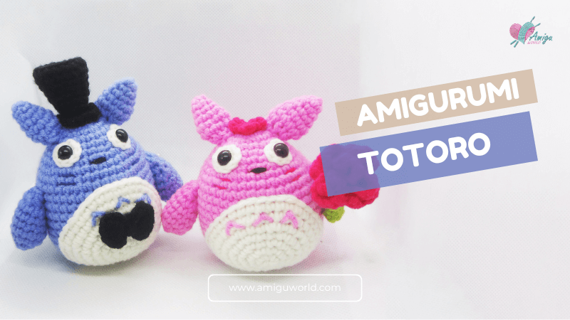 Totoro amigurumi is easy to crochet, it’s a wonderful choice for beginners. This tutorial will help you to crochet a couple Totoro so cute and love!