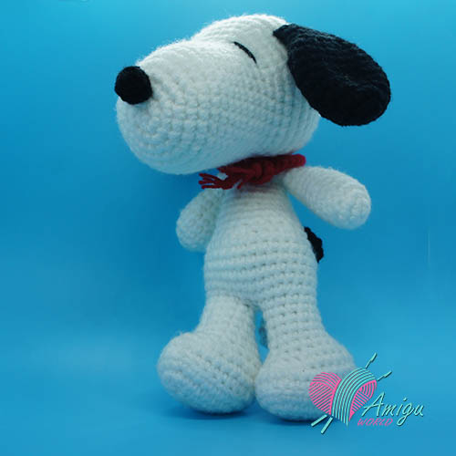 How to crochet a Snoopy dog amigurumi