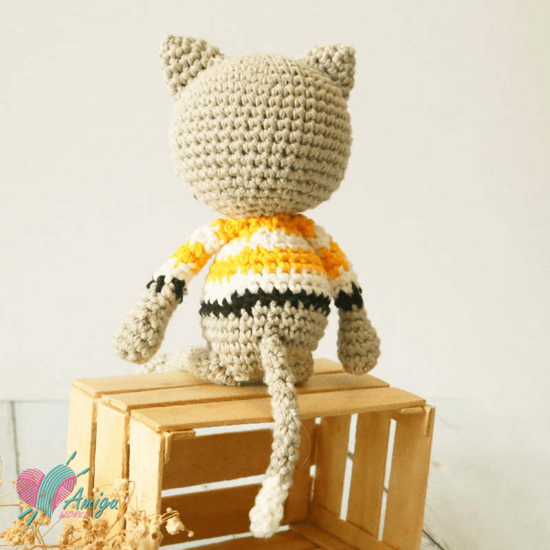 Amigurumi cat crochet pattern