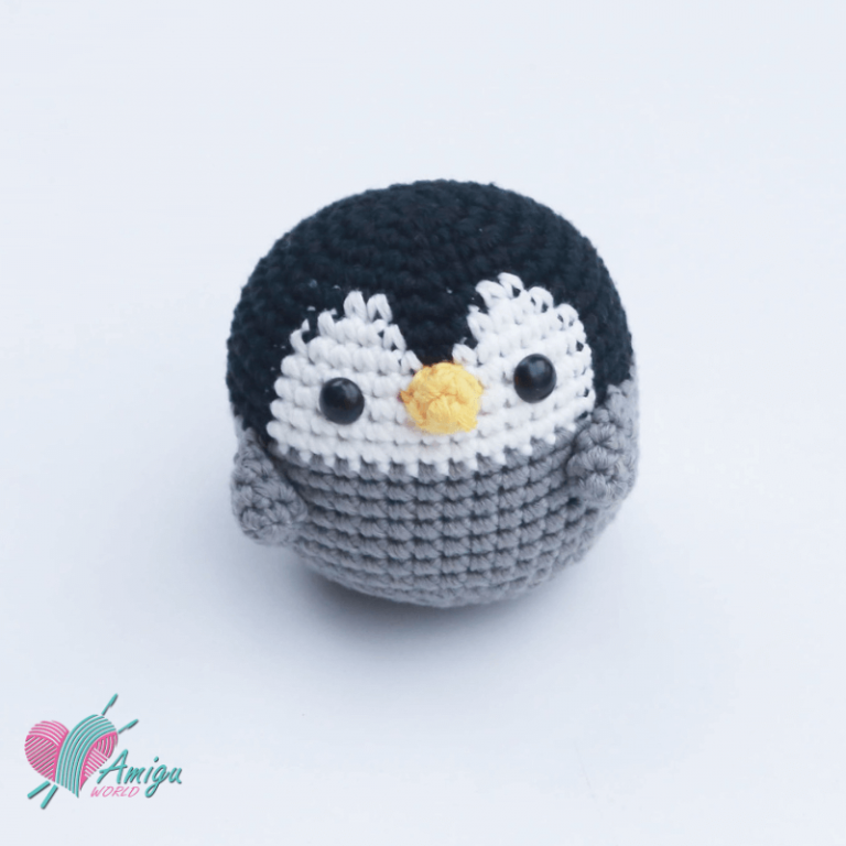 Amigurumi little Penguin free crochet pattern