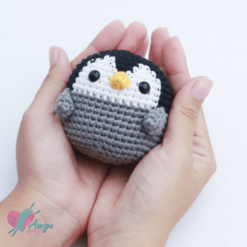 Penguin Amigurumi Free Crochet Pattern