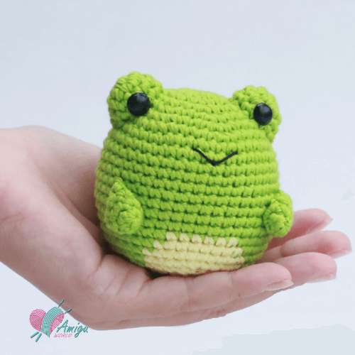 Meet the Adorable Tiny Frog Amigurumi Pattern