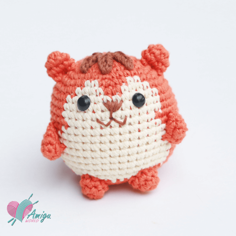 Chubby Fox amigurumi crochet free pattern 