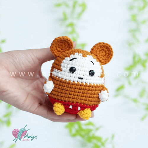 Amigurumi Chibi Mickey Mouse free crochet pattern